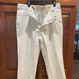 Dickies white pants. Worn a few times but looks new!